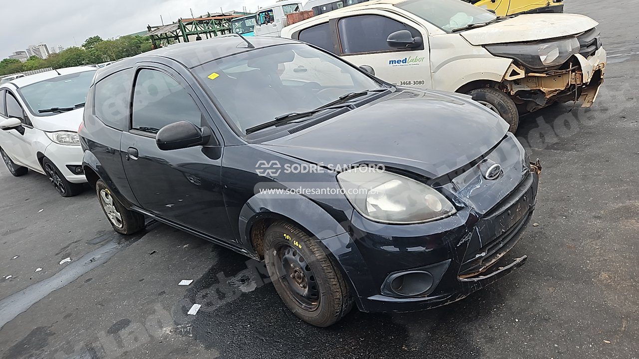 Ford Ka Flex 2013 em leilão em Brasil