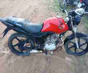 Honda 2009 em leilão em Fan/ES