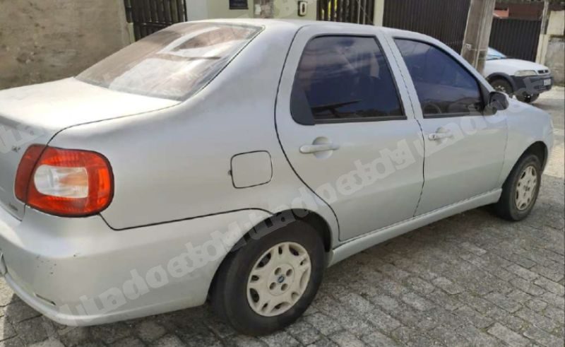 Fiat em leilao em Blumenau/SC - Lote 1