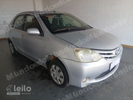 Toyota Etios em leilão em Manaus/AM