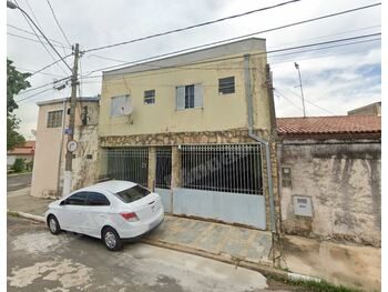 Casa de 240 m2 em leilao em Campinas/SP