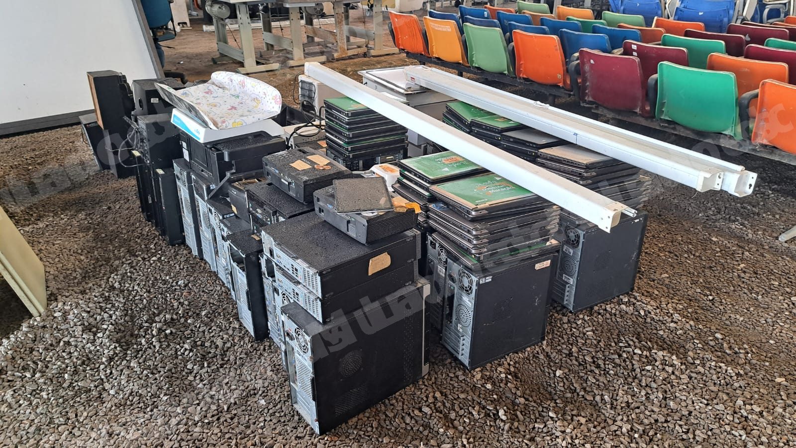 Lote em leilao em Brasil