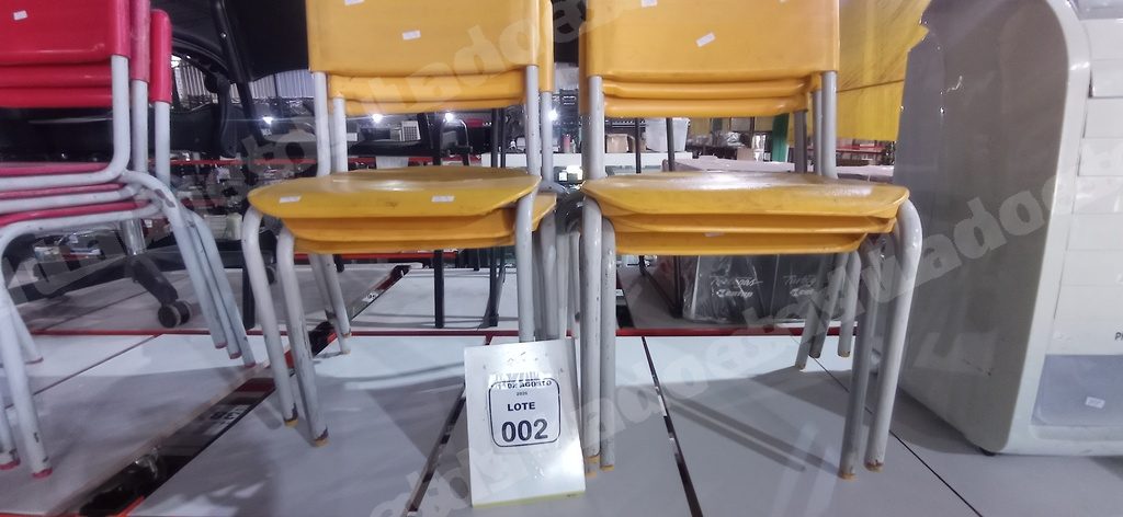 Lote em leilao em Brasil