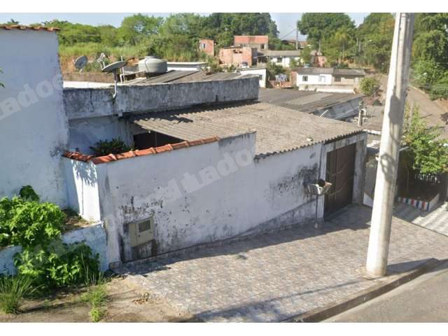 Casa em leilao em At Em Registro/SP