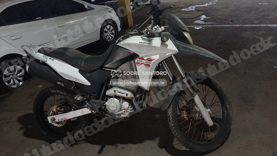Honda Xre 300 2015 em leilão em Guarulhos/SP