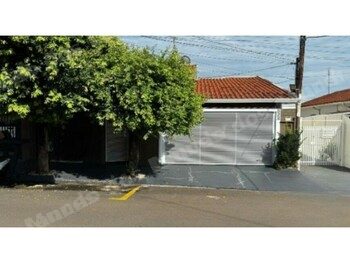 Imovel de 163 m2 em leilao em Fernandópolis/SP