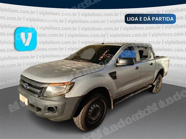 Ford 2014 em leilao em Brasil - Lote 2