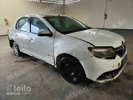 Renault Logan em leilão em Candeias/BA
