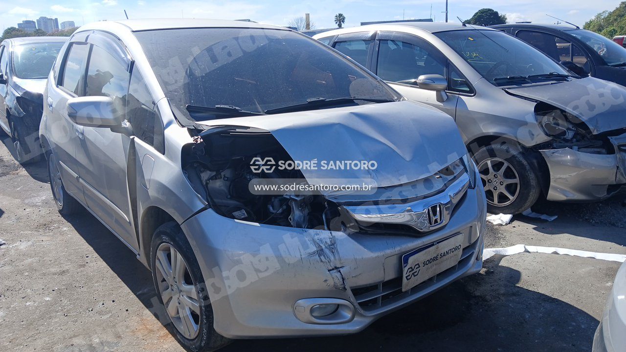 Honda Fit Ex Flex 2013 em leilao em Brasil