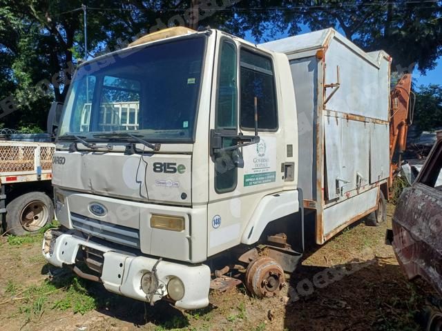 Ford em leilao em Brasil
