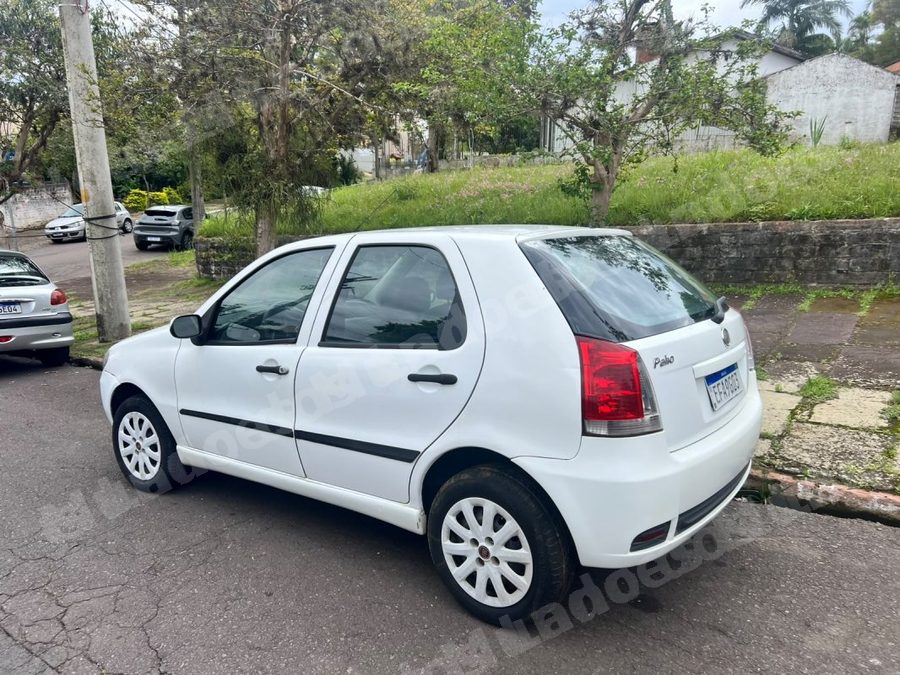 Fiat Palio 2009 em leilão em Brasil