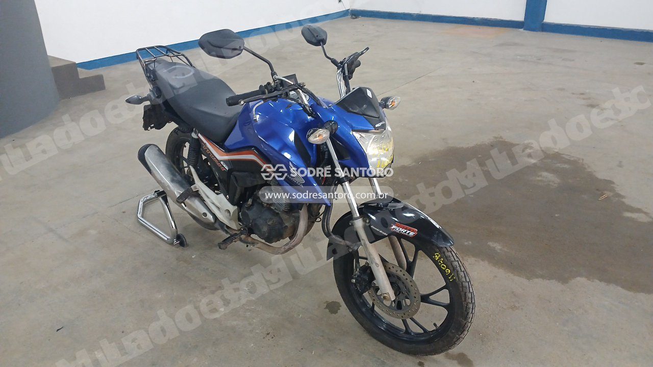 Honda Cg 160 Titan 2020 em leilao em São José dos Pinhais/PR
