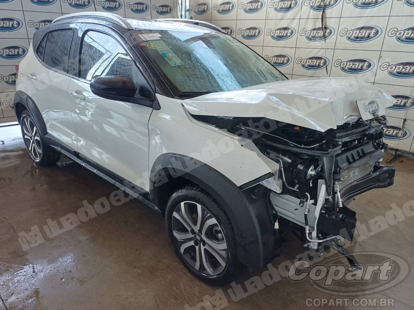 Lote em leilao em Candeias/BA