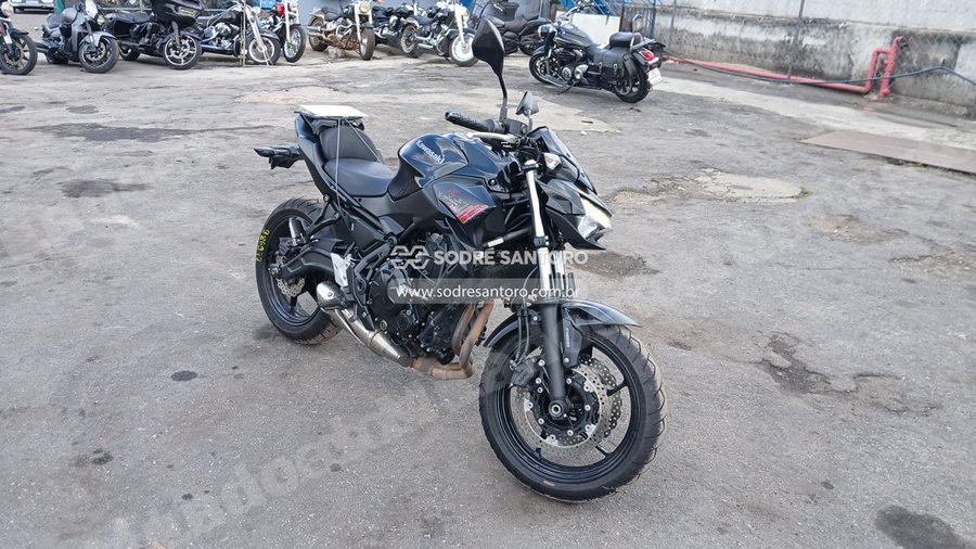 Kawasaki Z650 2021 em leilão em Guarulhos/SP