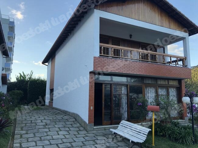 Casa em leilao em Teresópolis/RJ