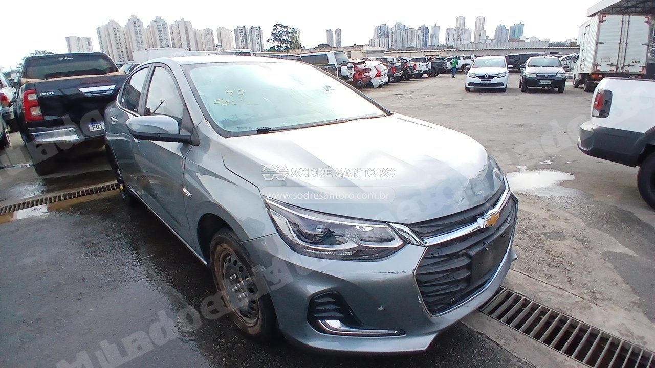 Chevrolet Onix Plus 10Tat Pr2 2024 em leilão em Brasil