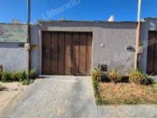 Casa de 110 m2 em leilao em Senador Canedo/GO