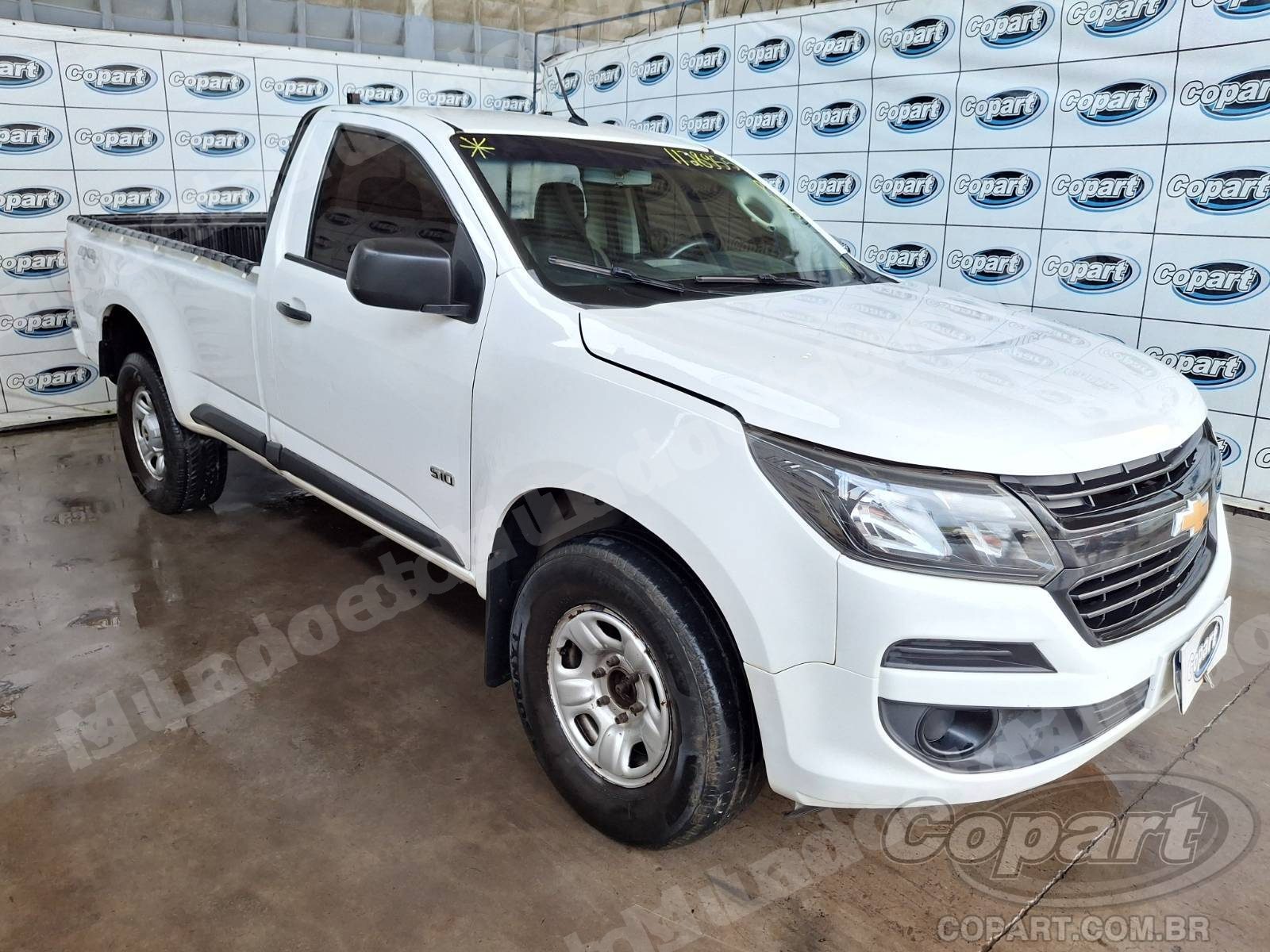 Lote em leilao em Candeias/BA
