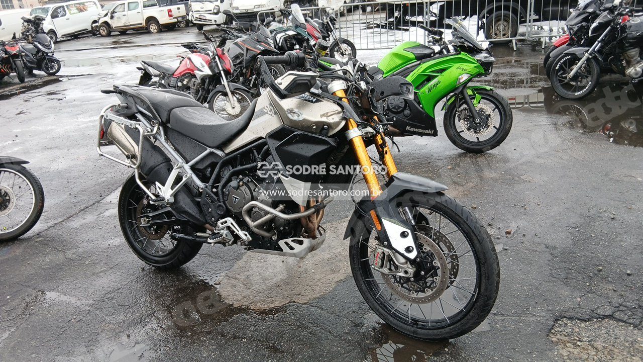 Triumph Tiger 900 Rallyp 2023 em leilão em Brasil