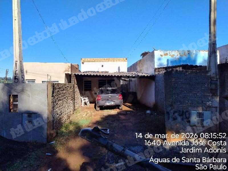 Casa em leilao em Aguas de Santa Barbara/SP