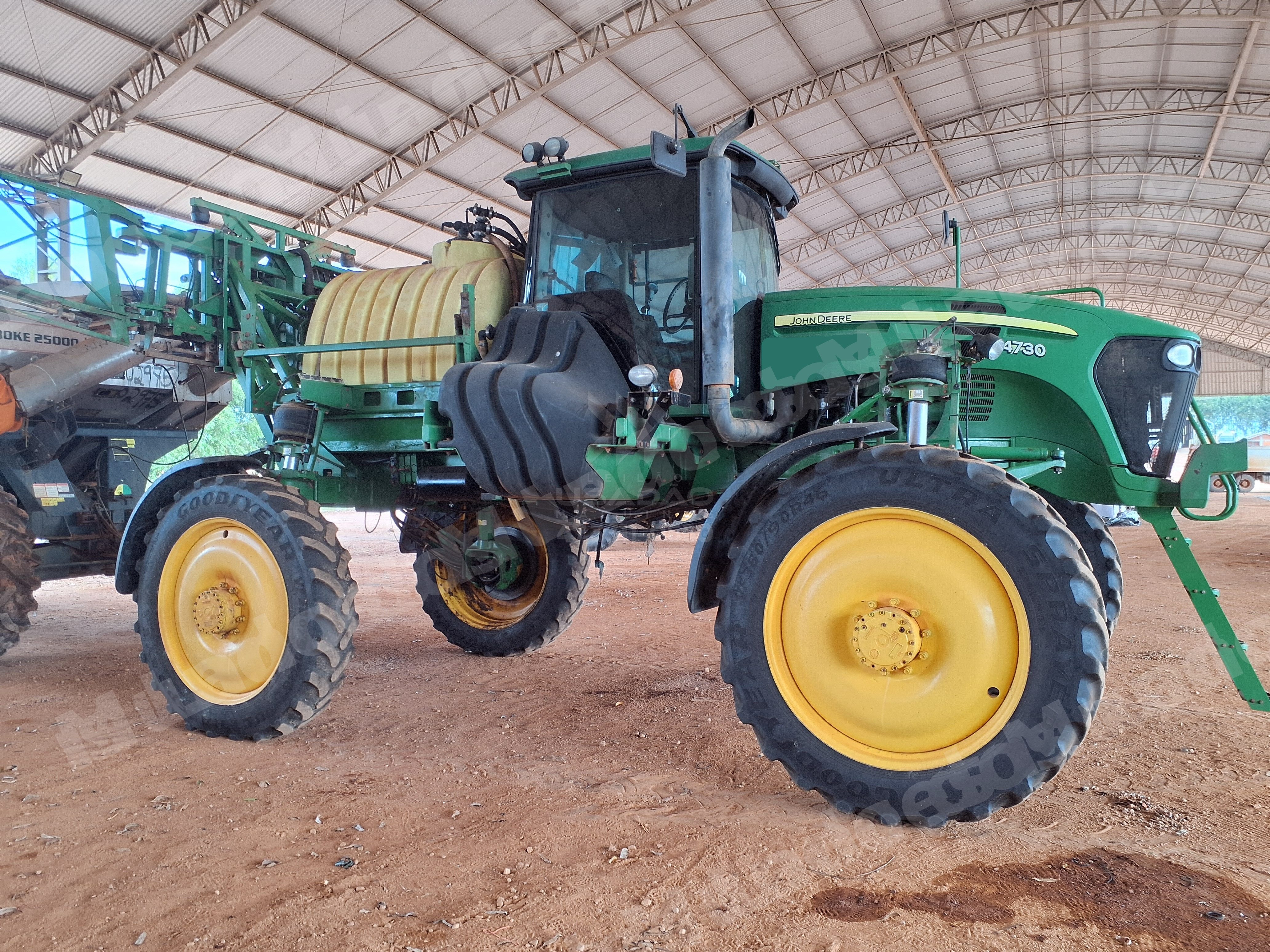 Veiculo em leilao em Castanheiras/RO