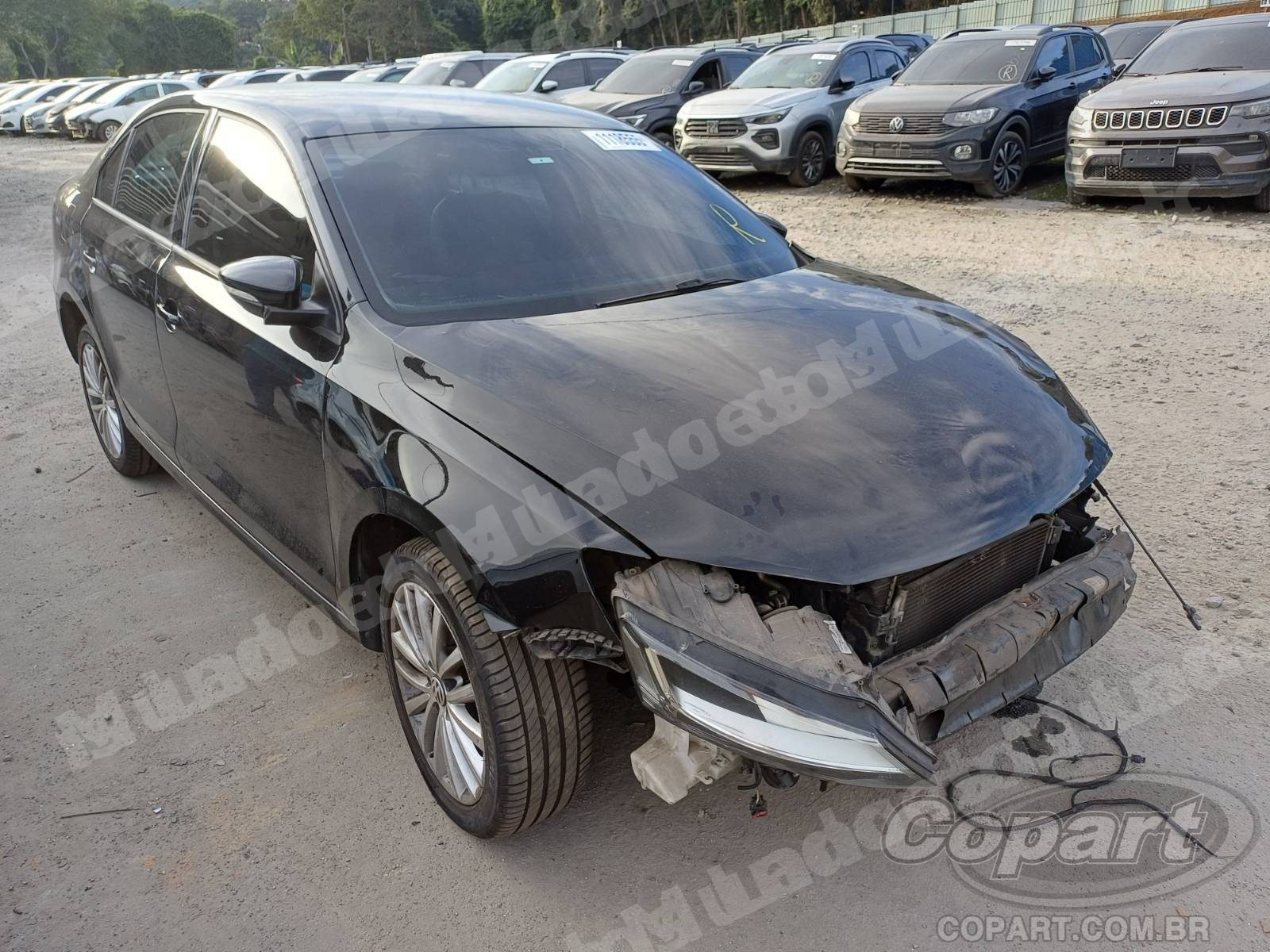 Lote em leilao em Embú das Artes/SP