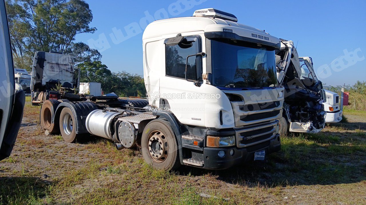 Scania P 360 A6X2 2015 em leilao em Monte Mor/SP