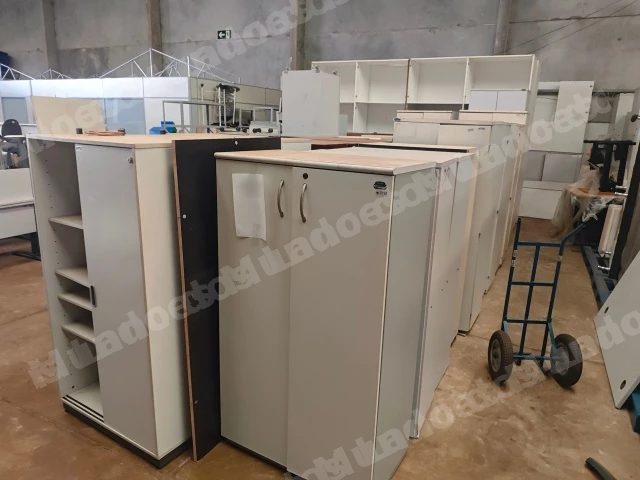 Móveis em leilão em Campo Grande/MS - Lote 4