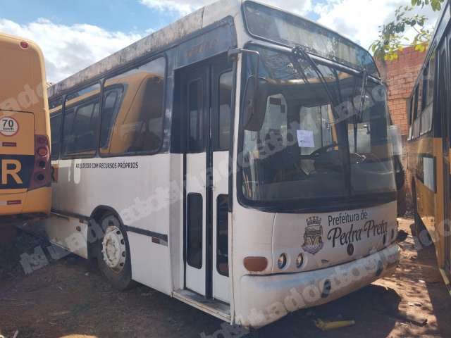 Lote em leilao em Brasil