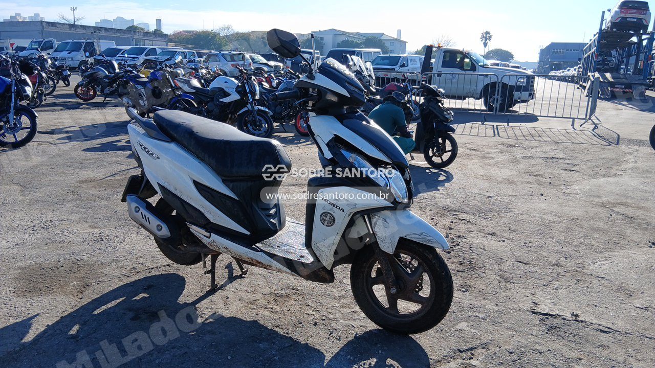 Honda em leilao em Brasil