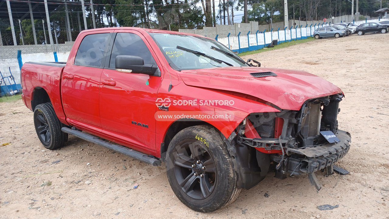 Classic Laramie 2022 em leilao em São José dos Pinhais/PR