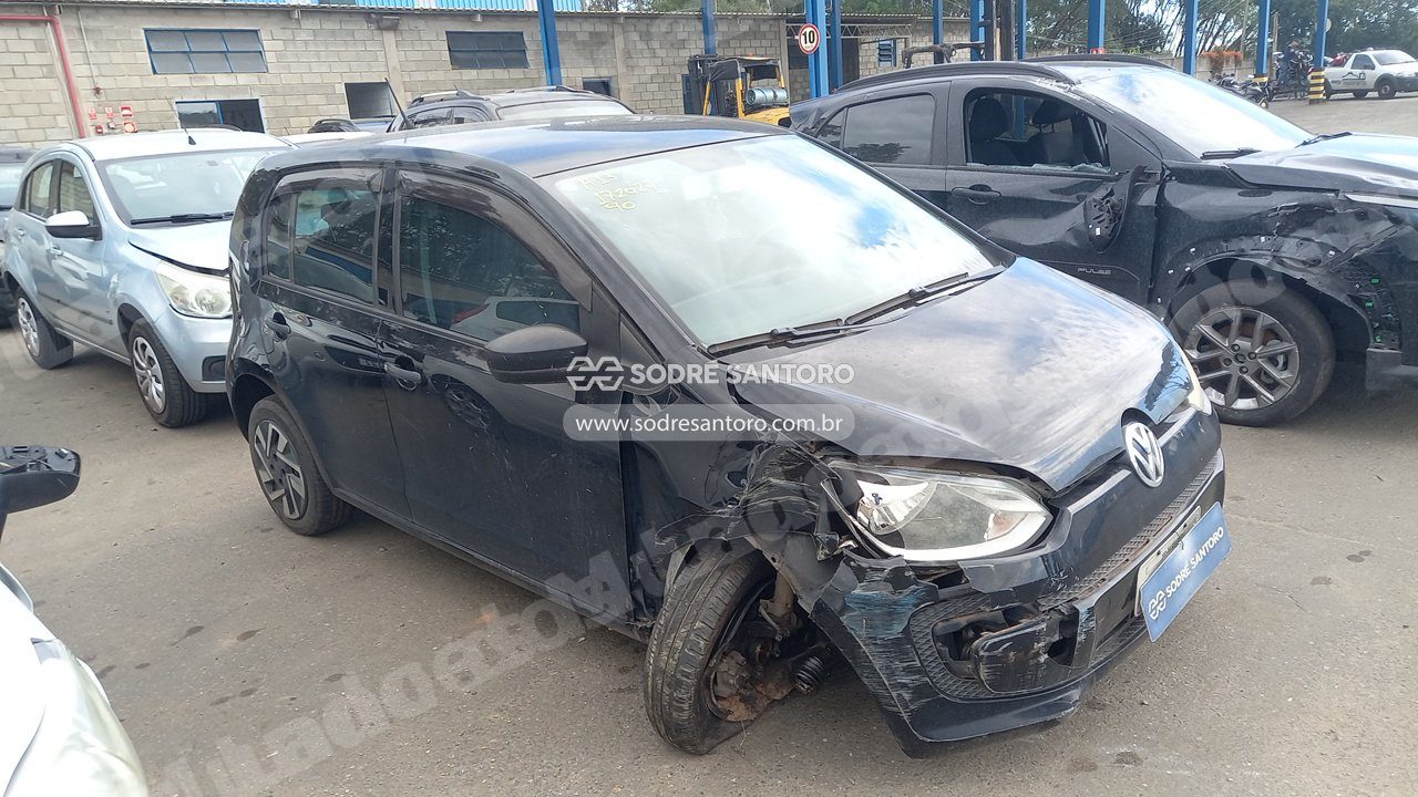 Volkswagen Up Take Ma 2015 em leilao em Monte Mor/SP