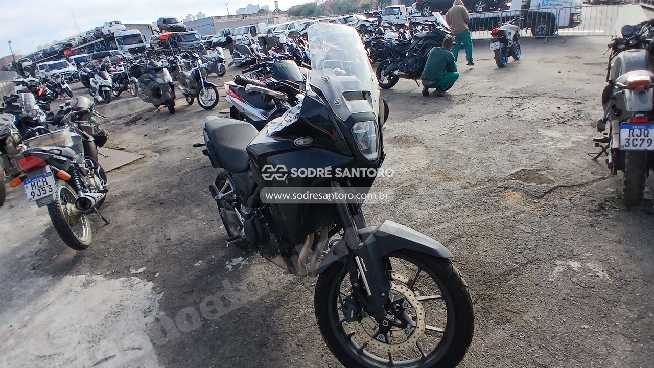 Honda em leilao em Brasil