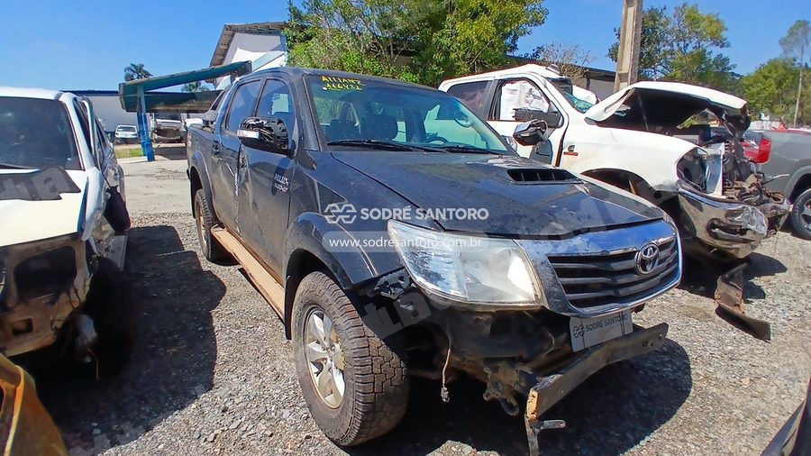 Toyota Hilux Cd4X4 Srv 2015 em leilão em São José dos Pinhais/PR
