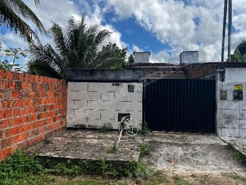 Casa em leilao em Santa Rita/PB