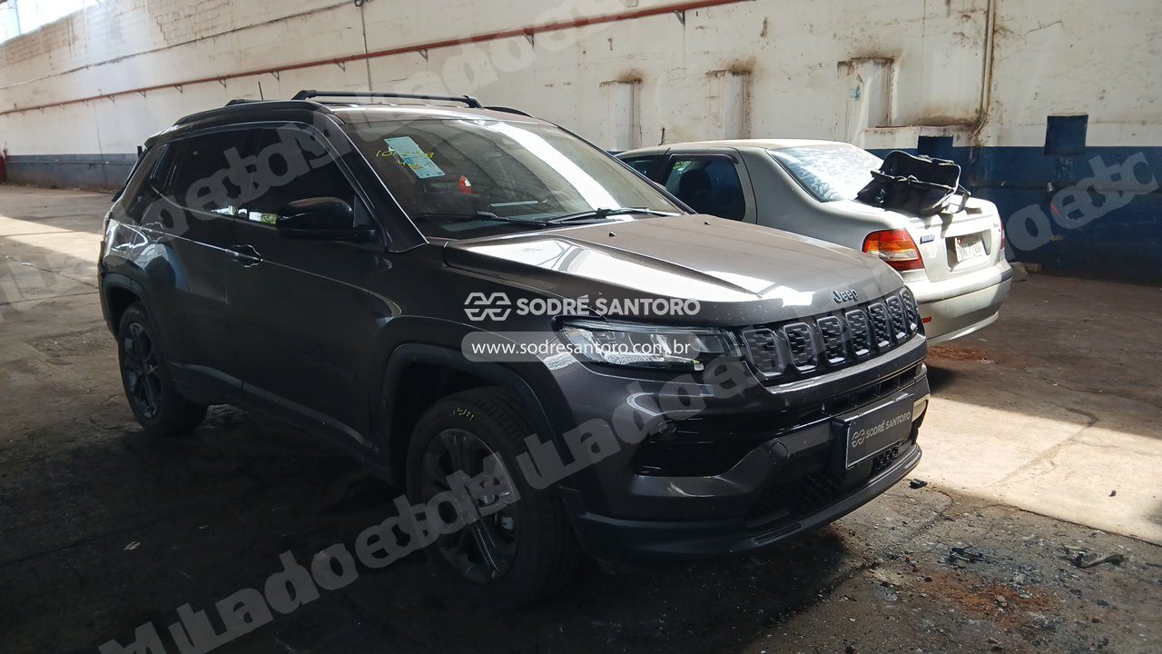Jeep Compass Longitude T 2026 em leilão em Ribeirão Preto/SP