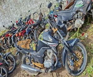 Honda em leilao em Brasil
