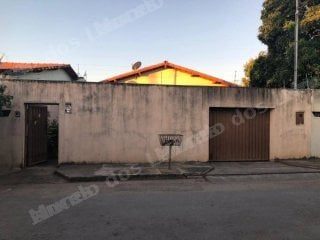 Casa em leilao em Janaúba/MG