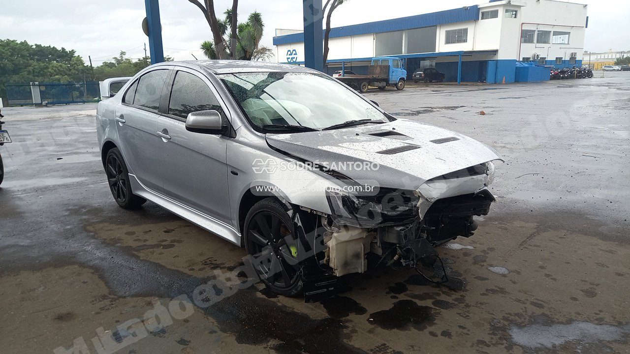 Mitsubishi Lancer 2.0 2013 em leilão em Monte Mor/SP