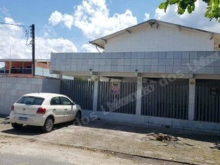 Casa de 67 m2 em leilão em Matinhos/PR