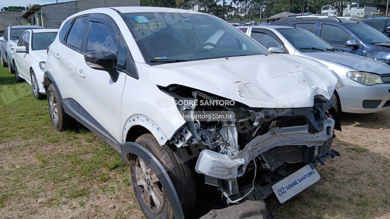 Renault Captur Life 16 A 2019 em leilão em São José dos Pinhais/PR