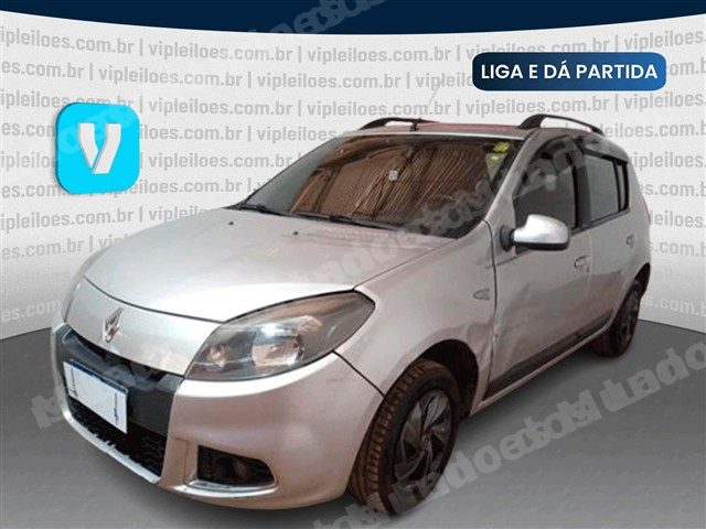 Renault em leilao em Brasil