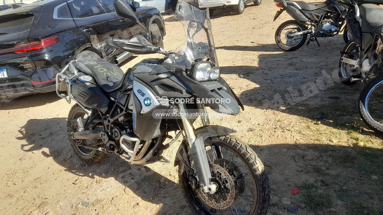 Bmw F800 Gs Adv 2017 em leilão em São José dos Pinhais/PR