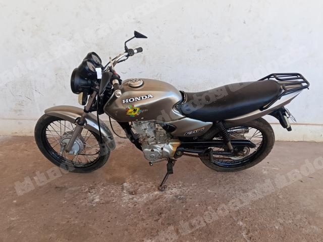 Honda 2001 em leilao em Brasil - Lote 1
