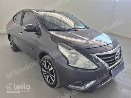 Nissan Versa em leilão em Eusébio/CE
