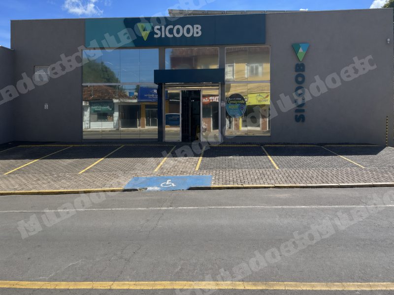 Terreno em leilao em Pratápolis/MG