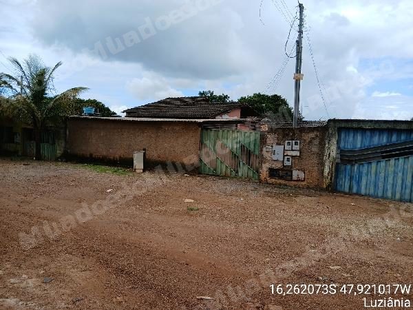 Casa em leilao em A/GO