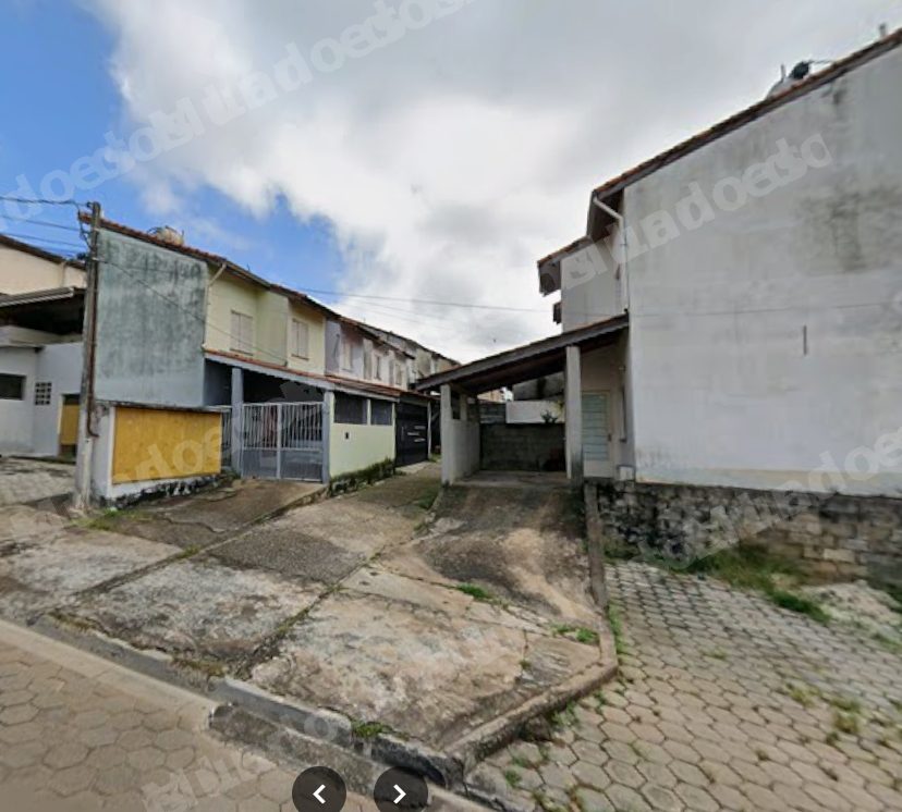 Casa em leilao em Atibaia/SP