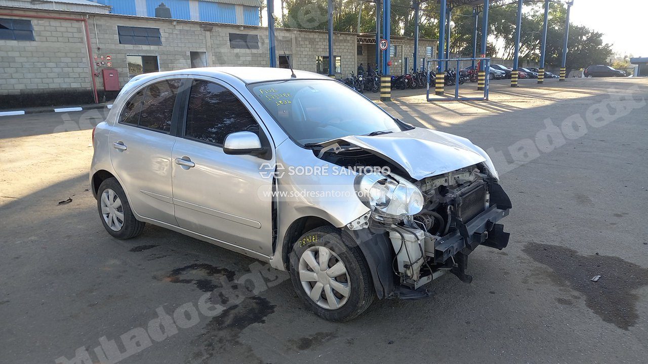 Nissan em leilao em Monte Mor/SP