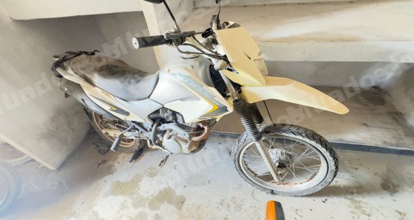 Honda em leilao em Tomazina/PR